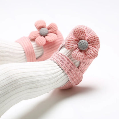 Sommer Babyschuhe mit weicher Sohle im Blumendesign