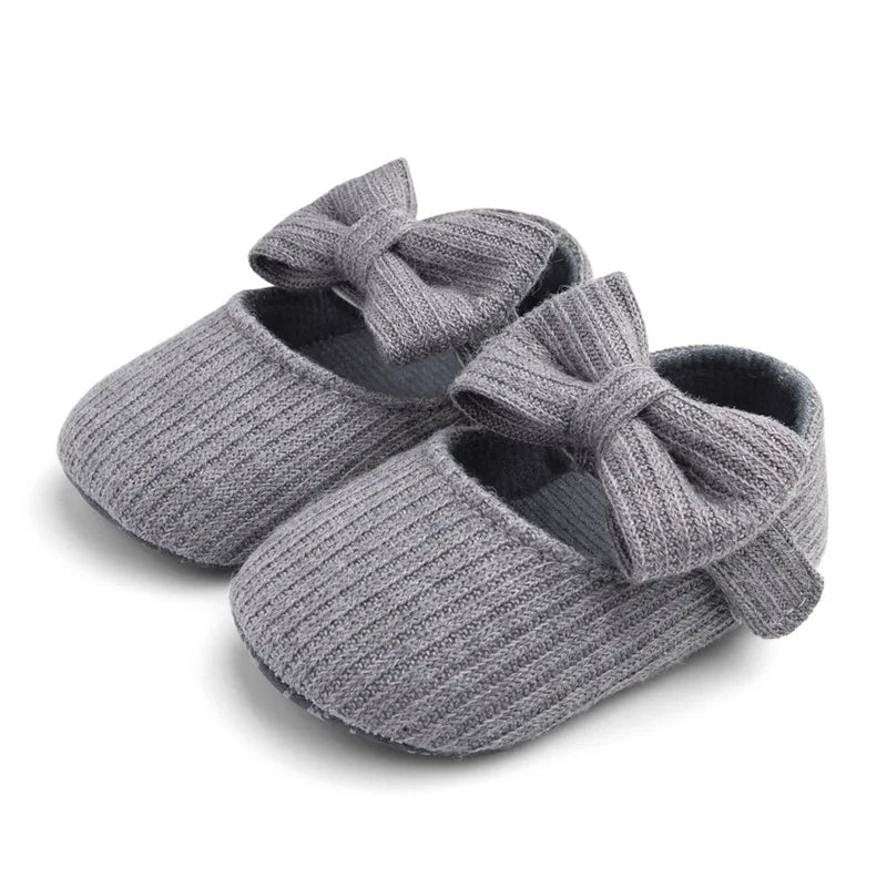 Sommer Babyschuhe mit weicher Sohle im Blumendesign